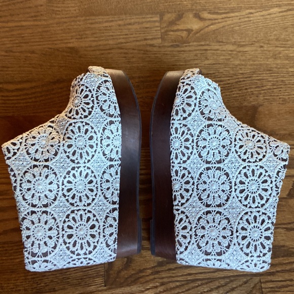 Jeffrey Campbell Virgo Platform Wedges - Picture 4 of 9